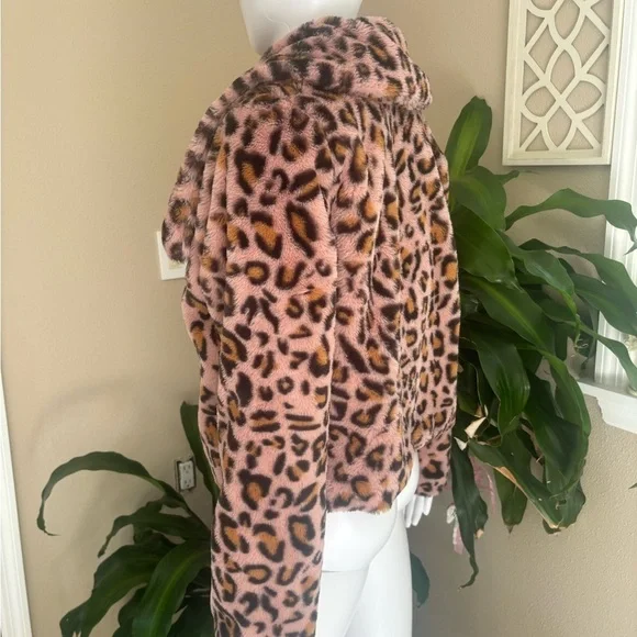 Candie's Pink and Black Teddy Jacket with Plush Texture and Oversized Fit - Picture 3 of 6